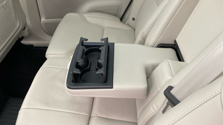 Volvo XC90 2.0 T8 PHEV Ultra Dark 5dr AWD Geartronic Estate